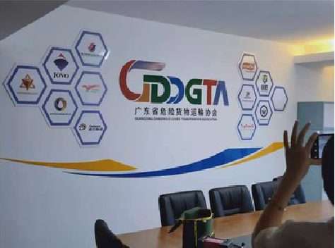  南陵公司走廊文化墙如何设计布置？